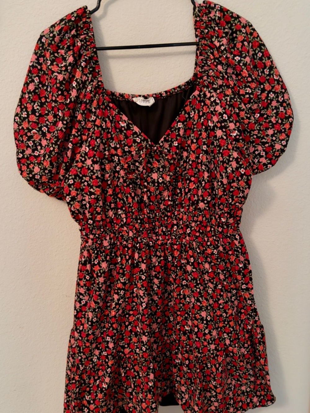 Black Floral Puff-Sleeve Smocked-Waist Tunic Dress